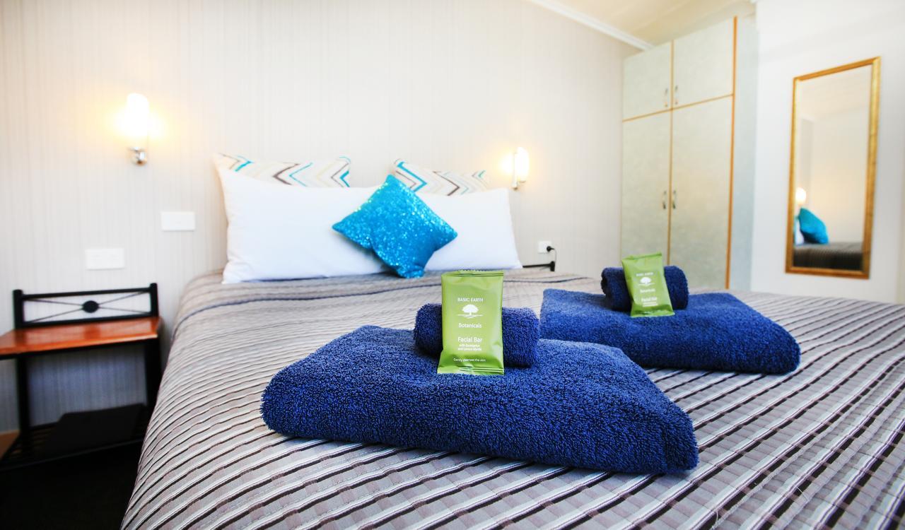 Central Motel Gin Gin Ngoại thất bức ảnh