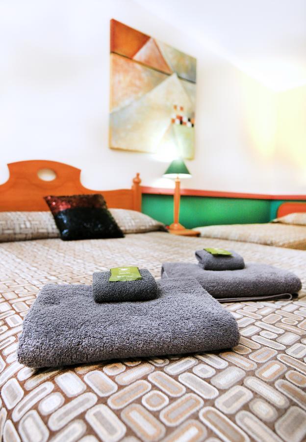Central Motel Gin Gin Ngoại thất bức ảnh