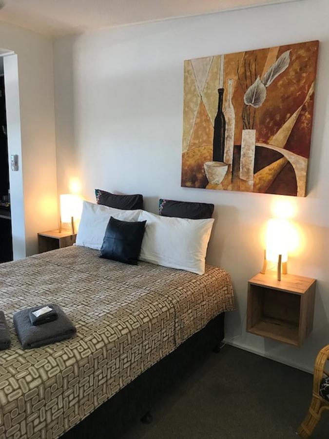 Central Motel Gin Gin Ngoại thất bức ảnh